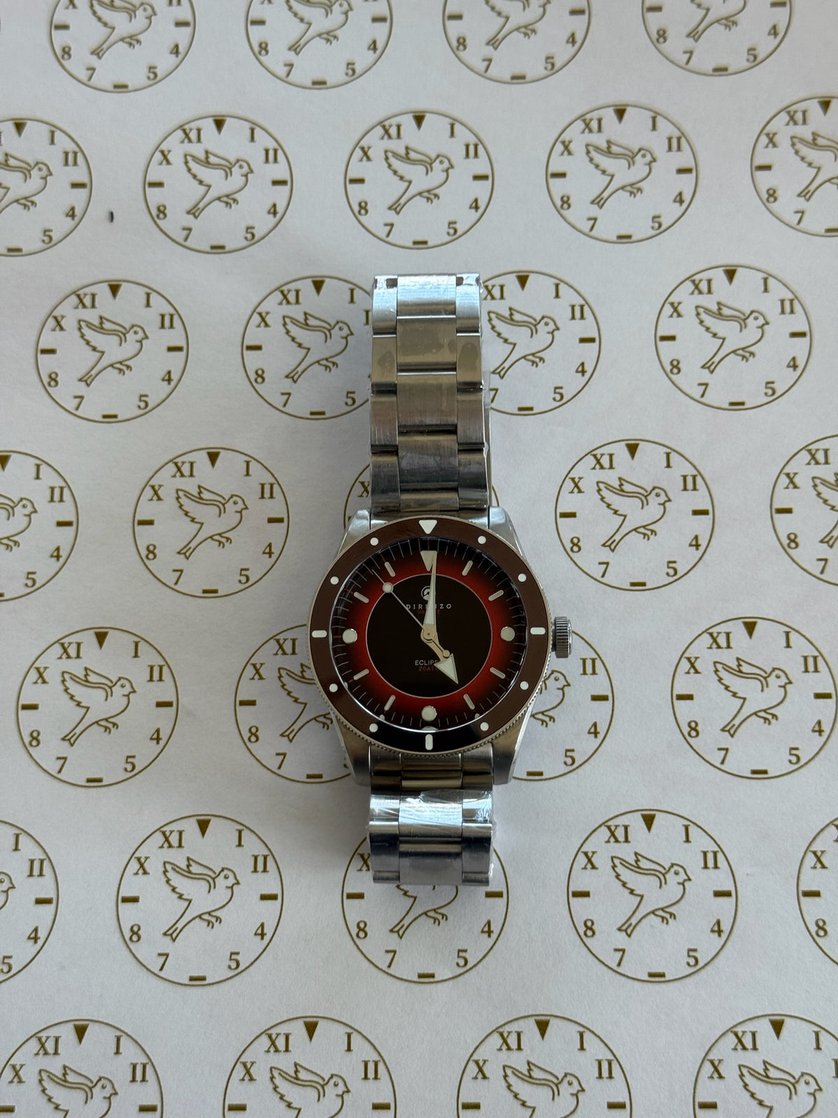 Direnzo DRZ-03 V2 Eclipse Rood (zonder datum)