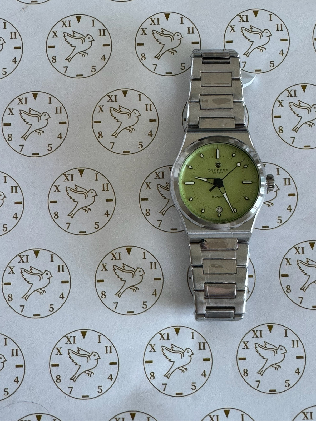 Direnzo DRZ-04R Mondial Groen Pistache (Met Datum)