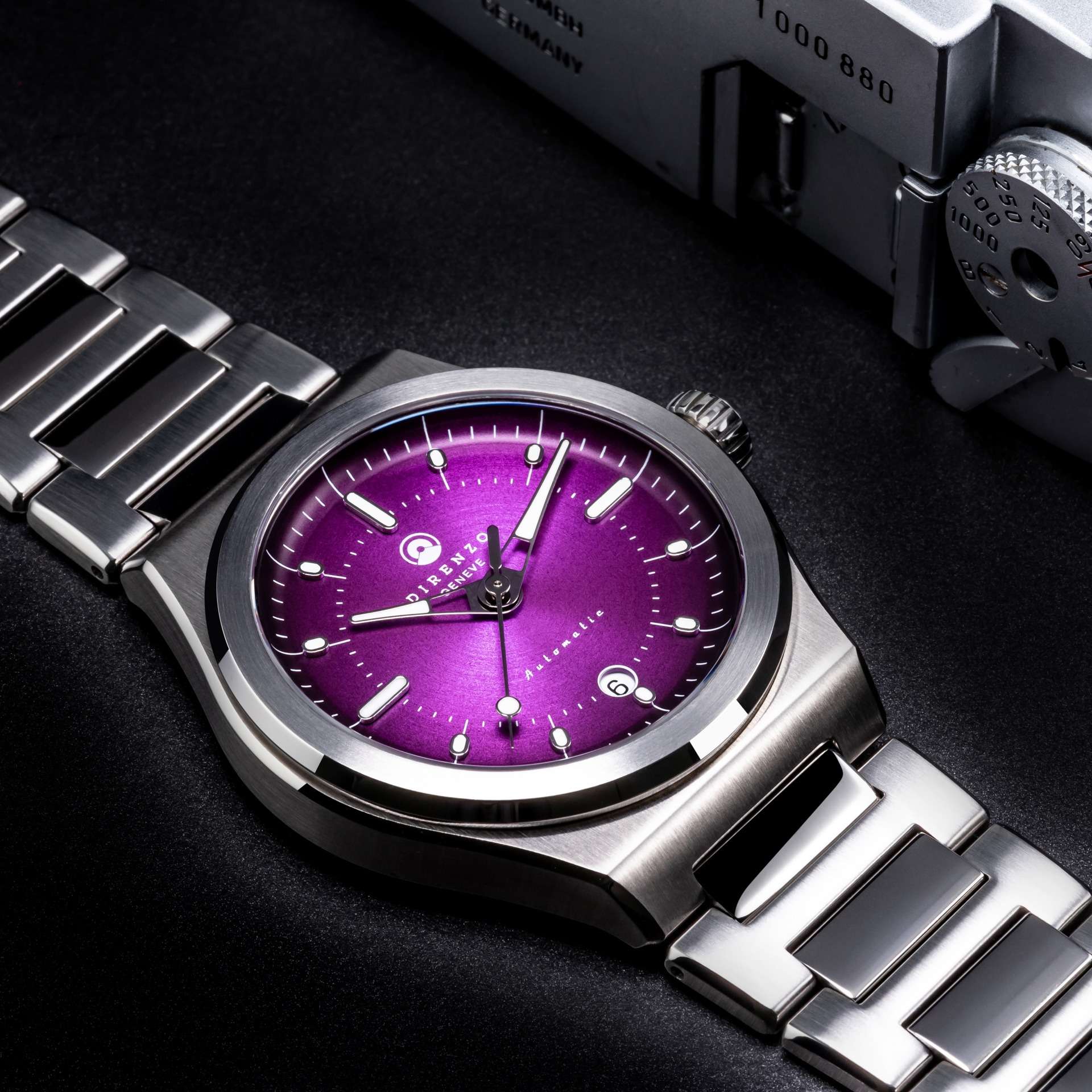Direnzo DRZ-04 Mondial Purple (extra black silicone strap)