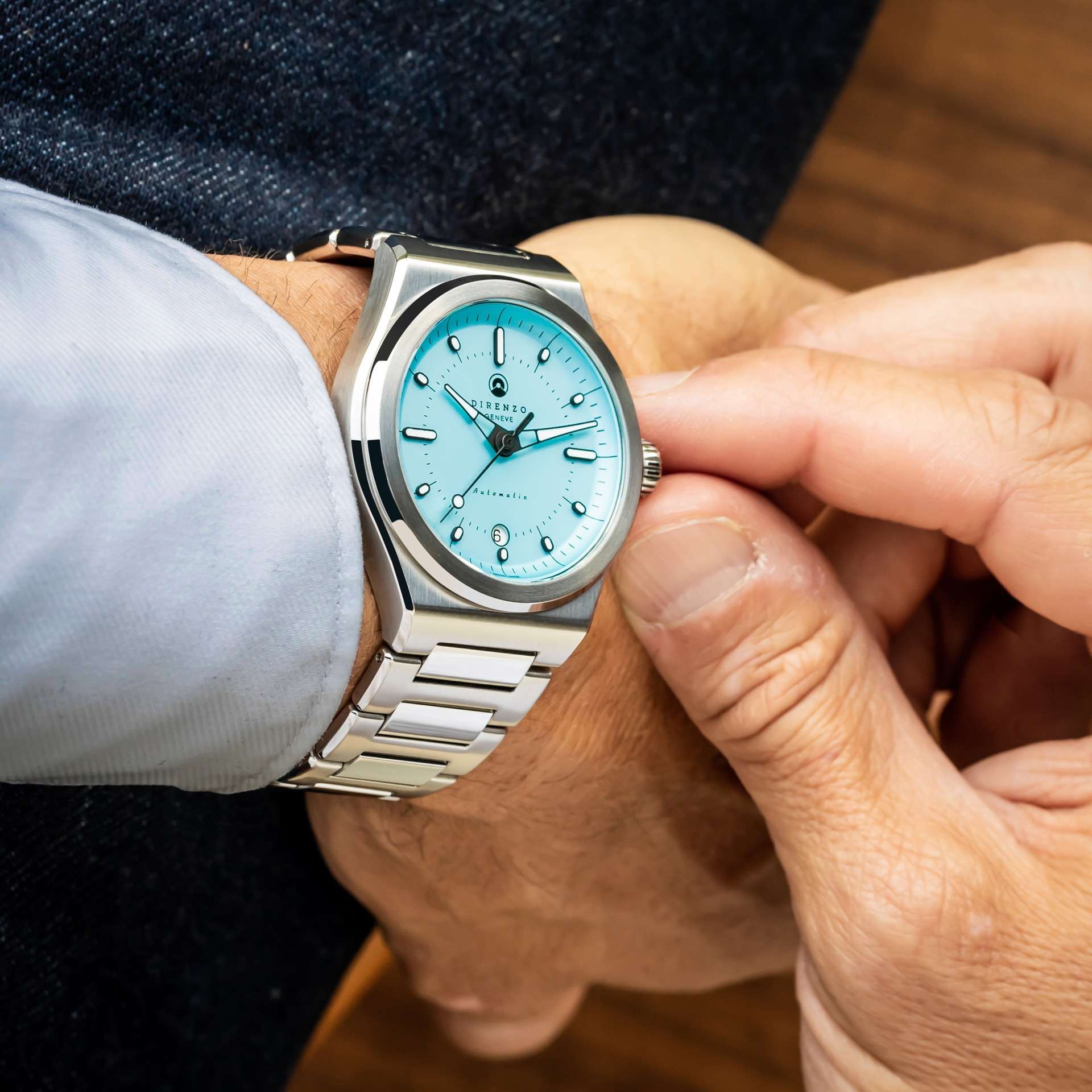 Direnzo DRZ-04 Mondial Light Blue (Tiffany) (extra light blue silicone strap)