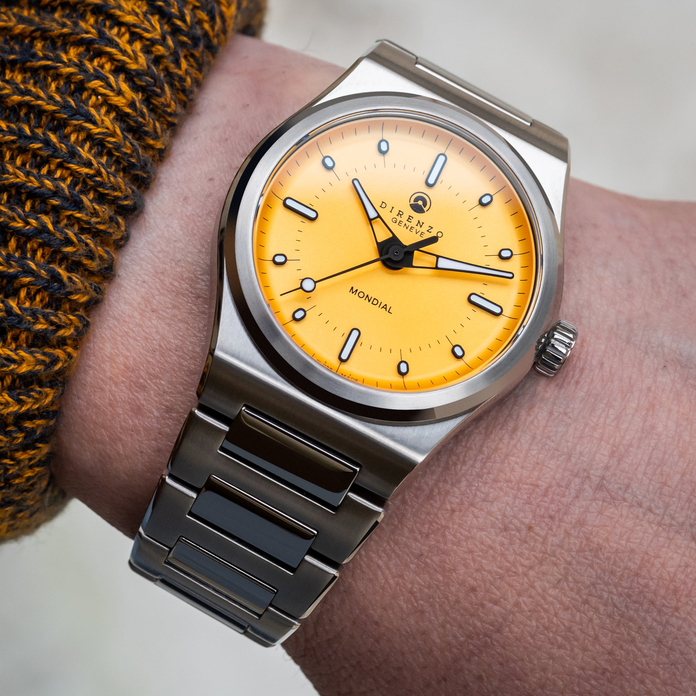 Direnzo DRZ-04R Mondial Yellow (No Date)