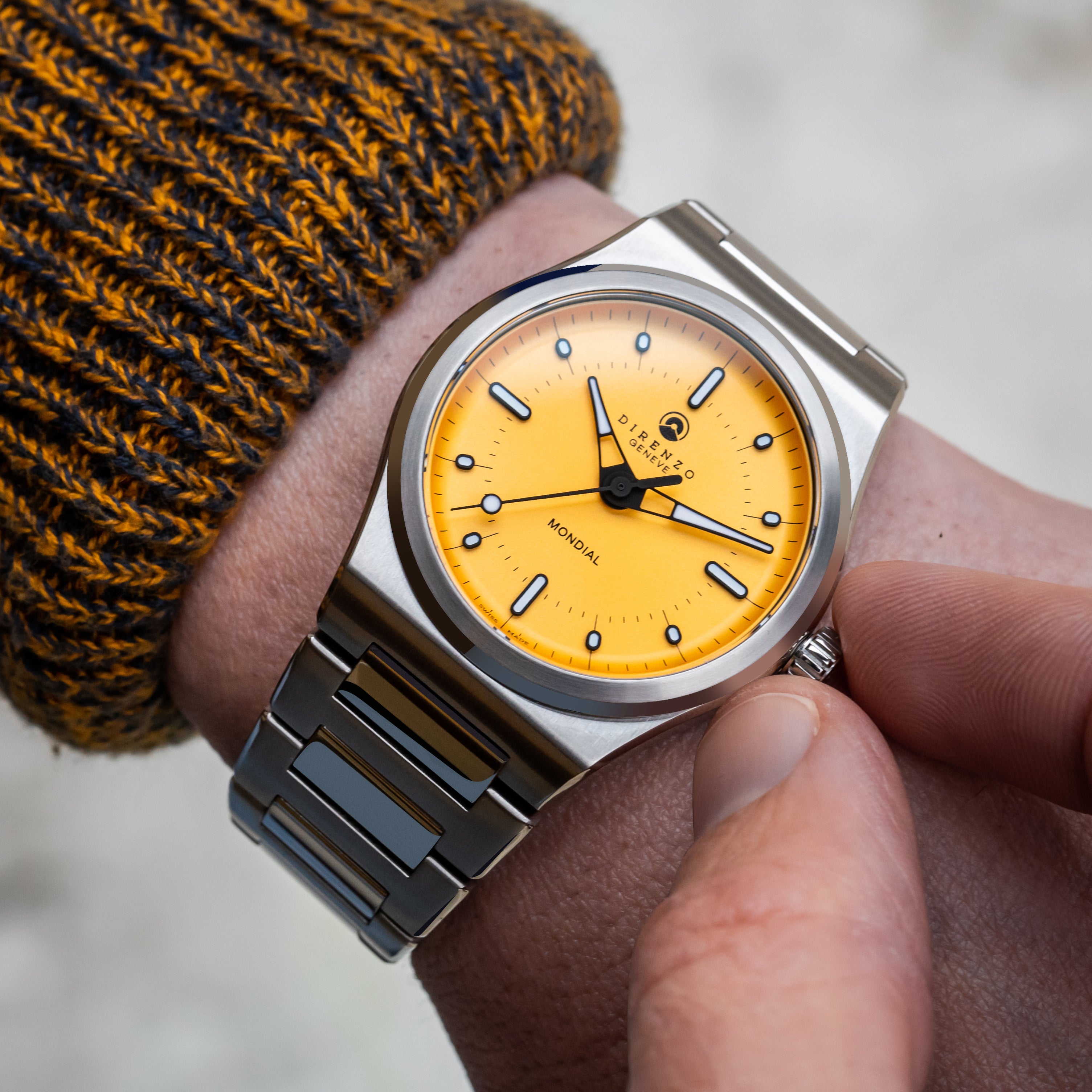 Direnzo DRZ-04R Mondial Yellow (No Date)